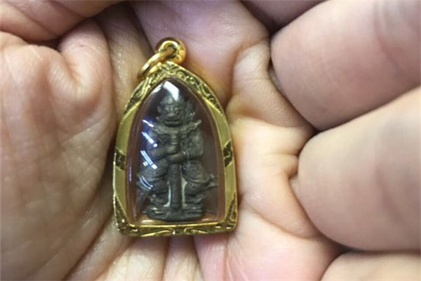 龙婆moon师父的2545年鬼王