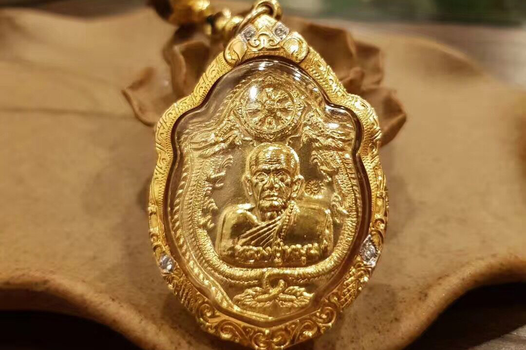 龙婆moon师父的佛历2543红铜镀金自身