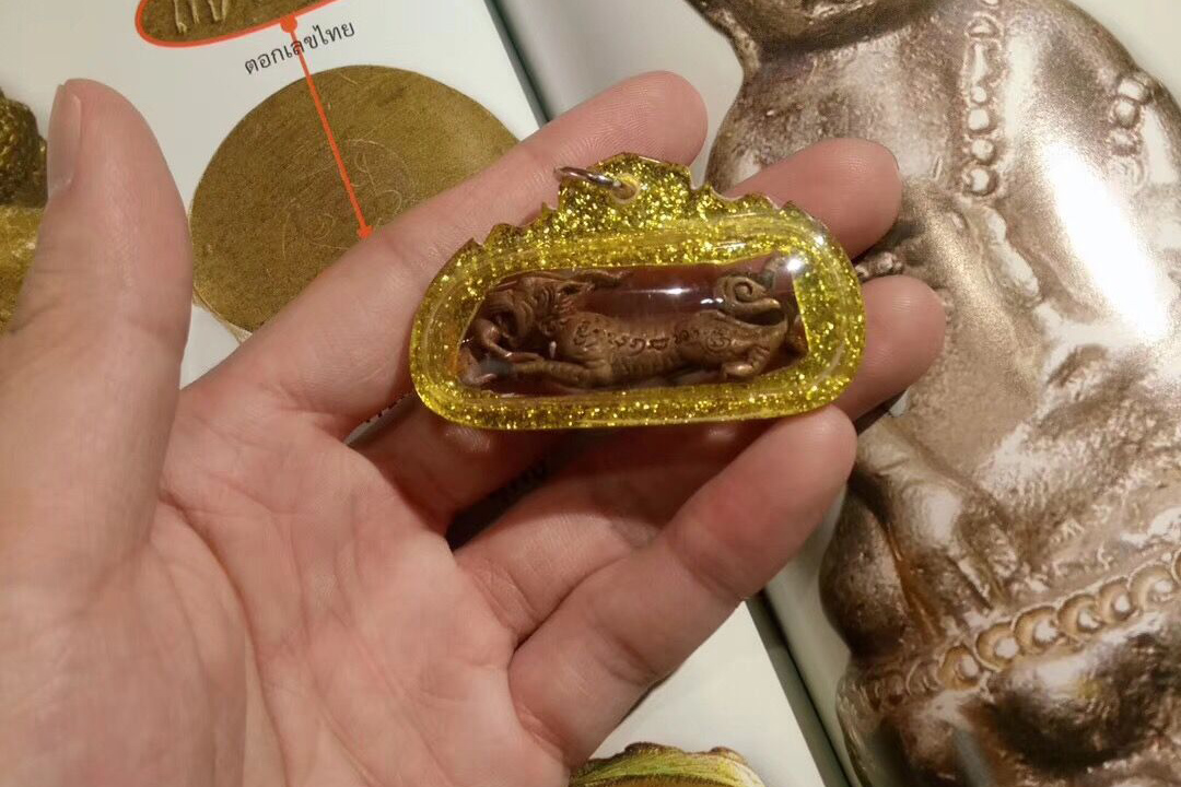 圣铜辟邪虎