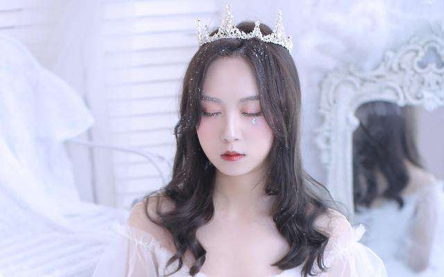 狮子座蛇年运势：狮子座们女生在恋爱中会怎么撒娇