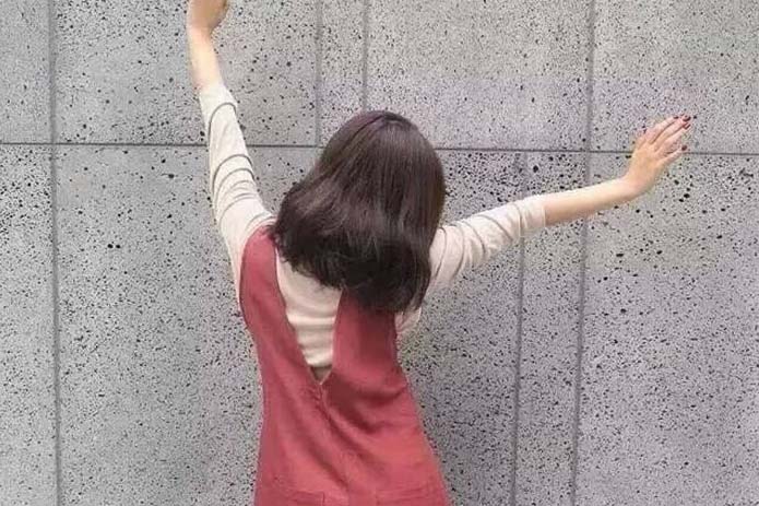 1980狮子座明年运势分析，当狮子座们女生惨遭守寡式婚姻
