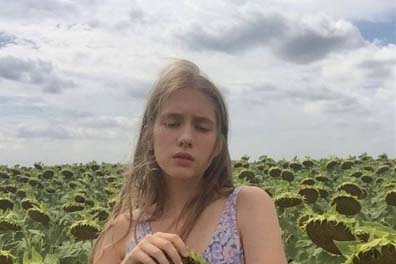 属牛的狮子座今日运势分析,下降狮子座们指点你该不该和前任复合